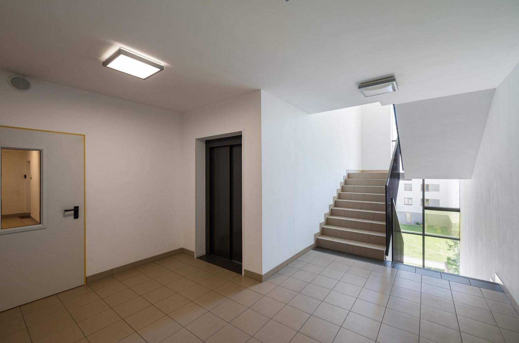 Wola Jana Kazimierza Chic Apartment ワルシャワ エクステリア 写真